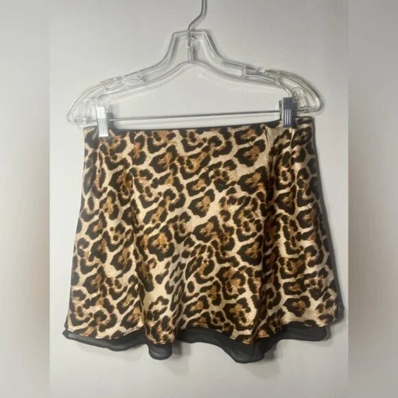 NIA Ventura Animal Print Mini Skirt w/ Top - Picture 9 of 11